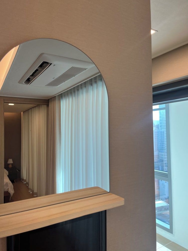 Haeundae Lamer Stay Deluxe City View 29