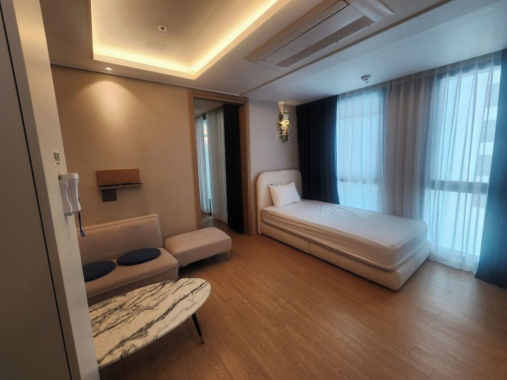 A1 with Haeundae Family Suite 3