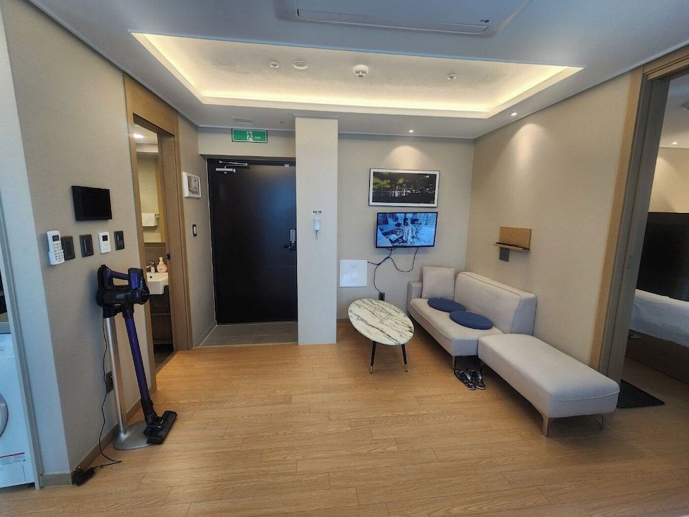 A1 with Haeundae Family Suite 11