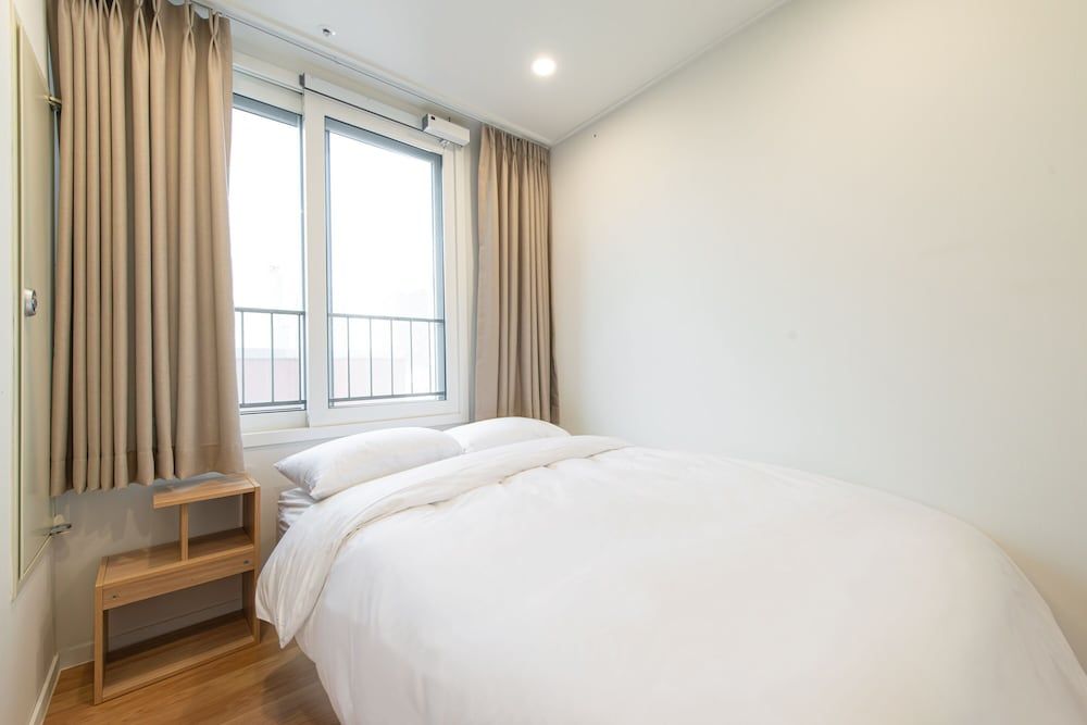 GUDO RESIDENCE CHUNGMURO Classic Twin Room 3