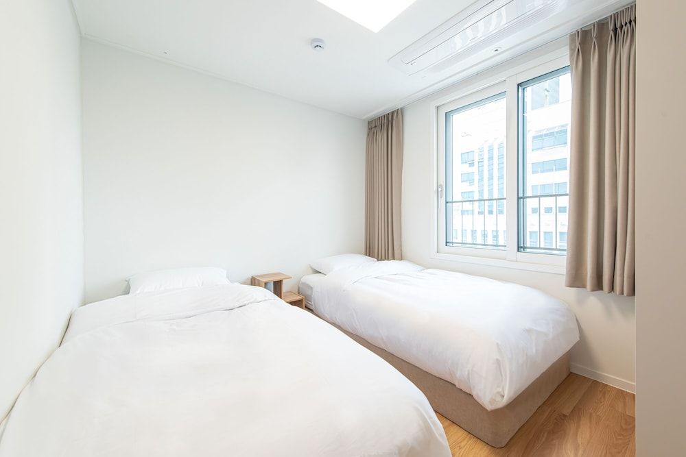 GUDO RESIDENCE CHUNGMURO Classic Twin Room 2