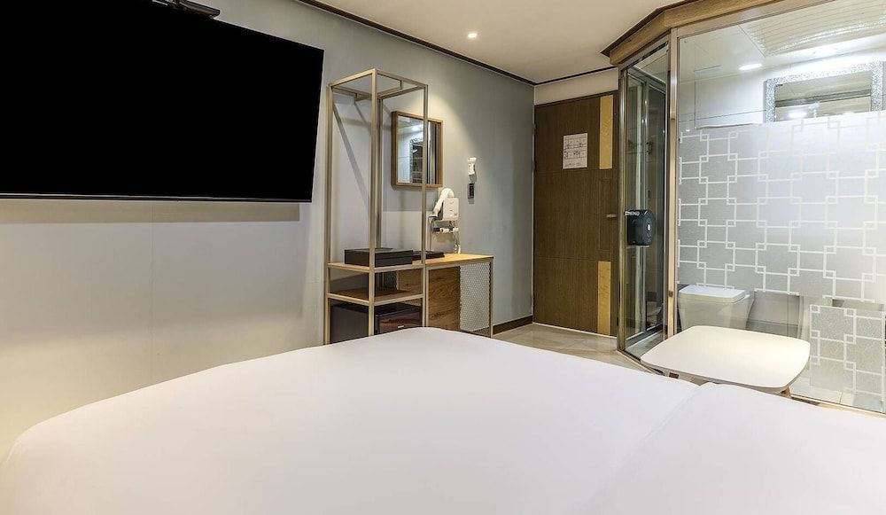 MARU HOTEL Double Room 6