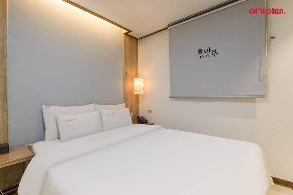 MARU HOTEL Double Room 15