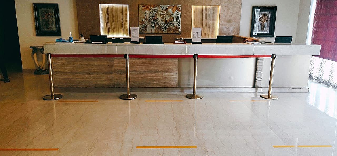 undefined Hampshire Plaza Hotel 2