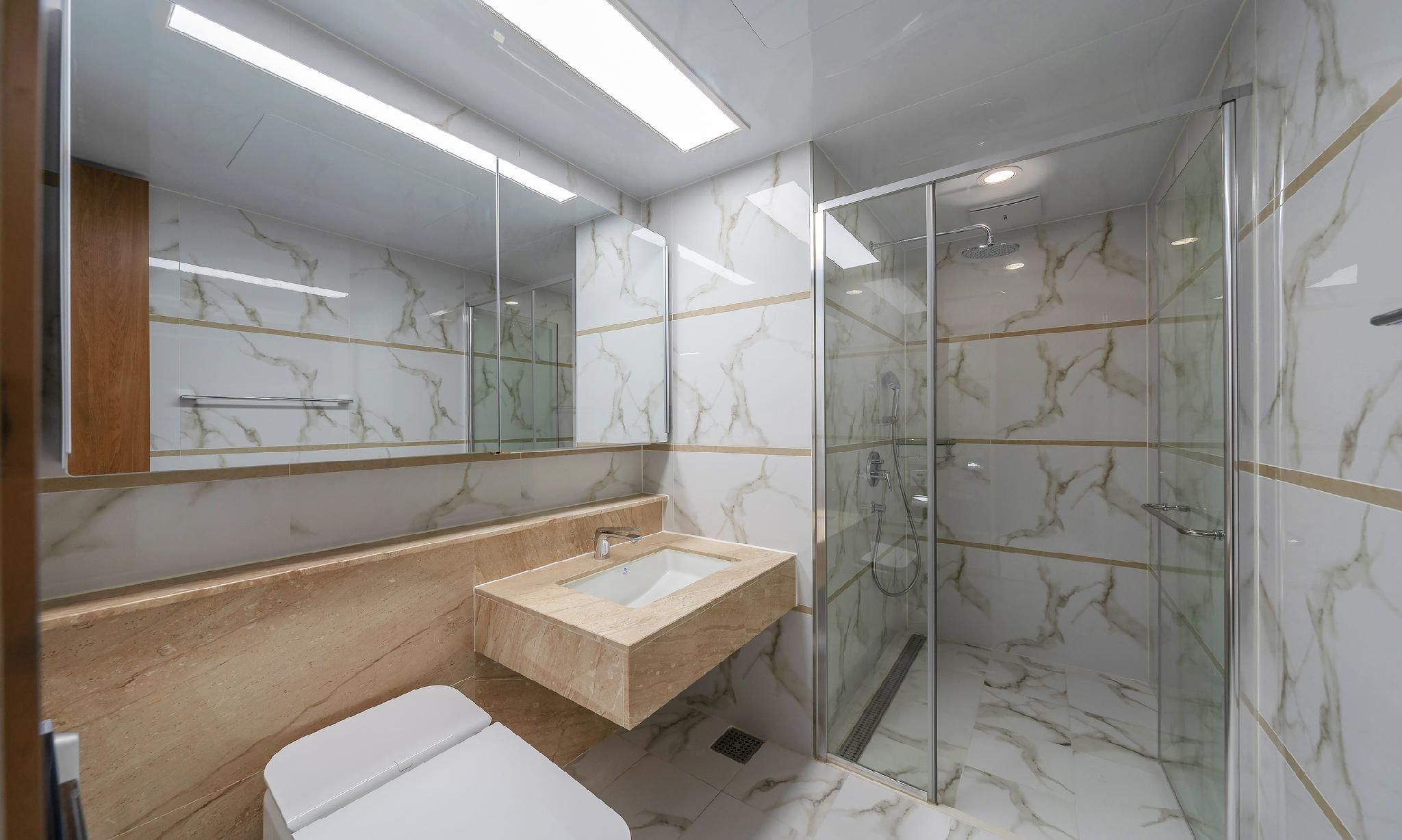 Deluxe Suite 2 Person - 13PM Late Check-Out