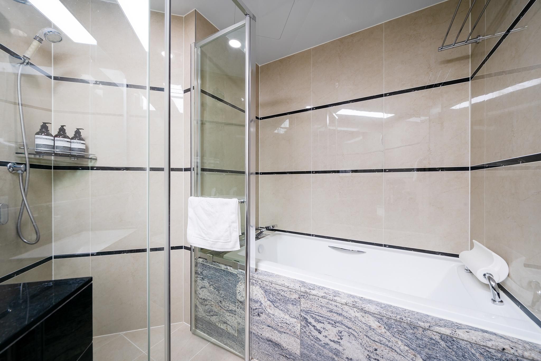 Executive Ocean View Suite A