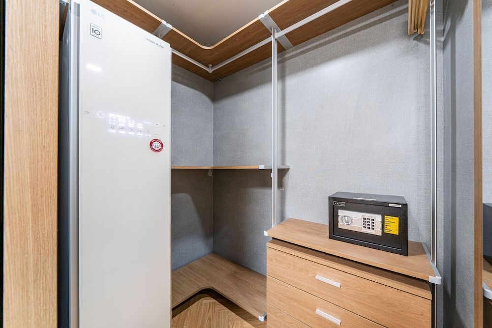 Brown Suites Busan Connecting Suites C 14