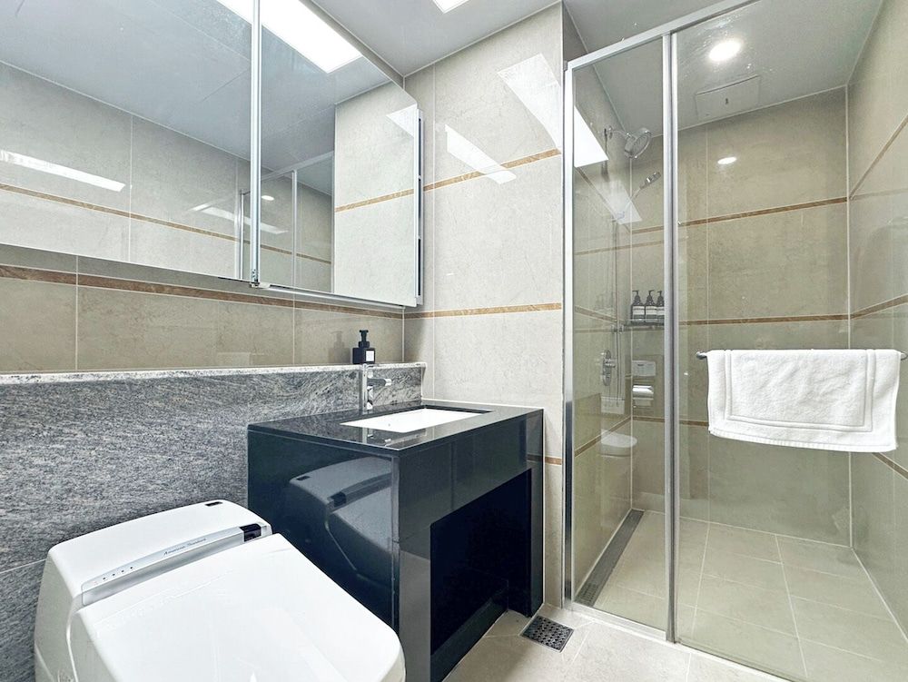 Brown Suites Busan Connecting Suites C 9