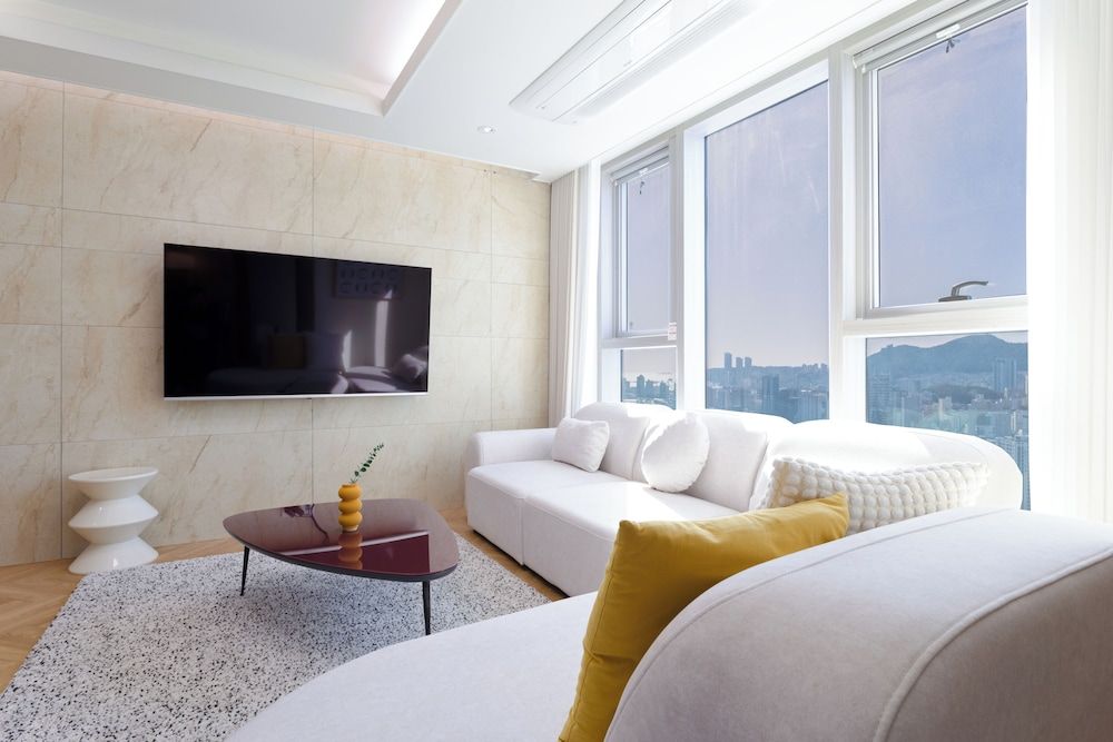 Brown Suites Busan Connecting Suites C 13