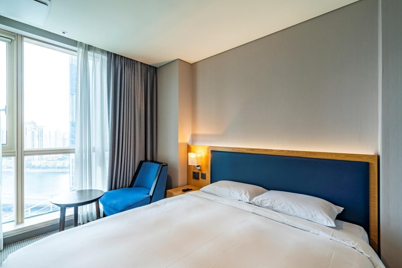 Deluxe Double City View