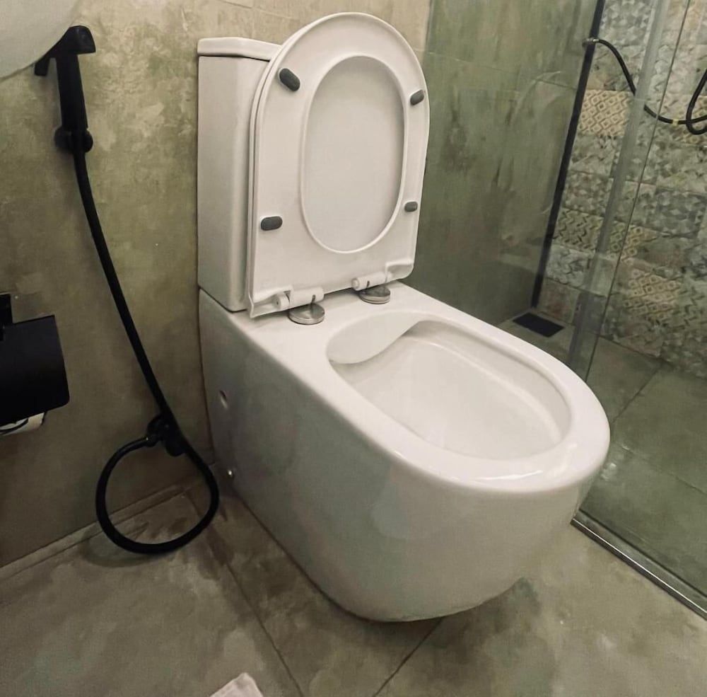 Vivid Colombo Basic Double Room, 1 Queen Bed, Non Smoking, Air conditioning 5