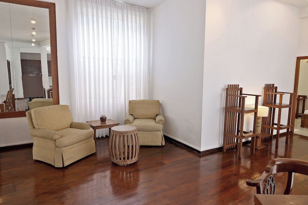 Colombo 7 Horton Residence Deluxe Apartment 9