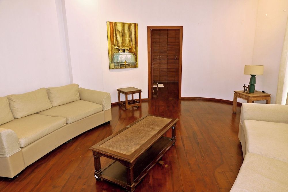 Colombo 7 Horton Residence Superior Apartment 12