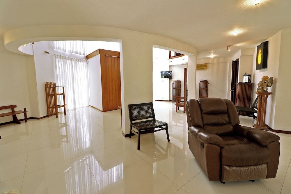 Colombo 7 Horton Residence Superior Apartment 15