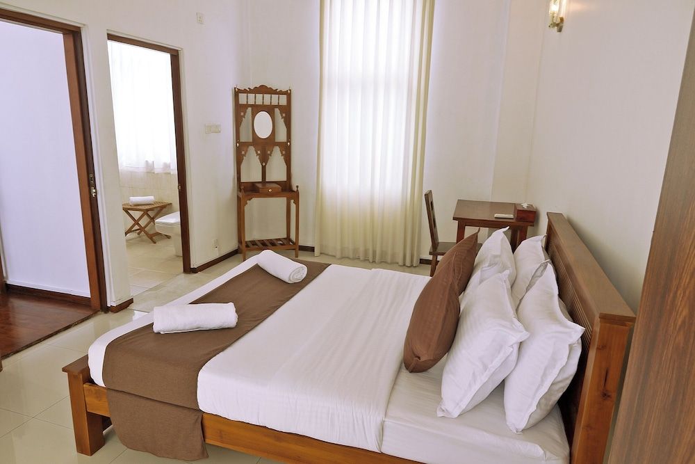 Colombo 7 Horton Residence Deluxe Apartment 5