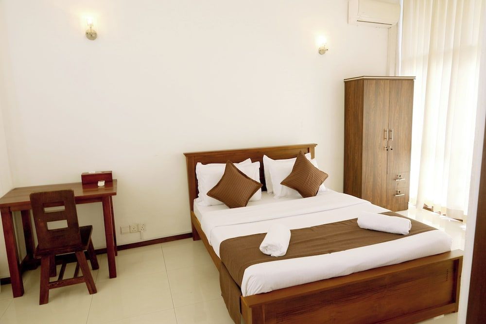 Colombo 7 Horton Residence Deluxe Apartment 3