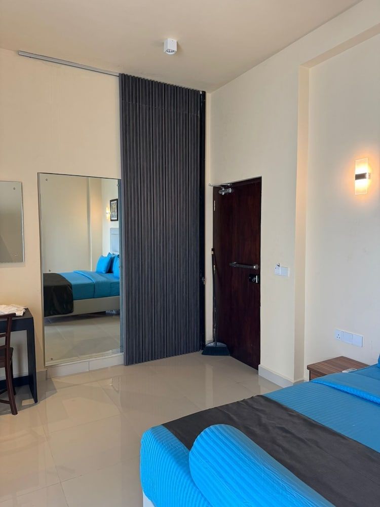Mzion Hotel Weligama
