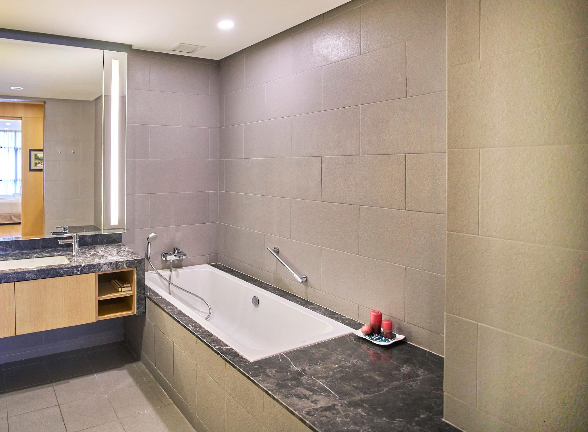 Deluxe Two Bedroom Suite