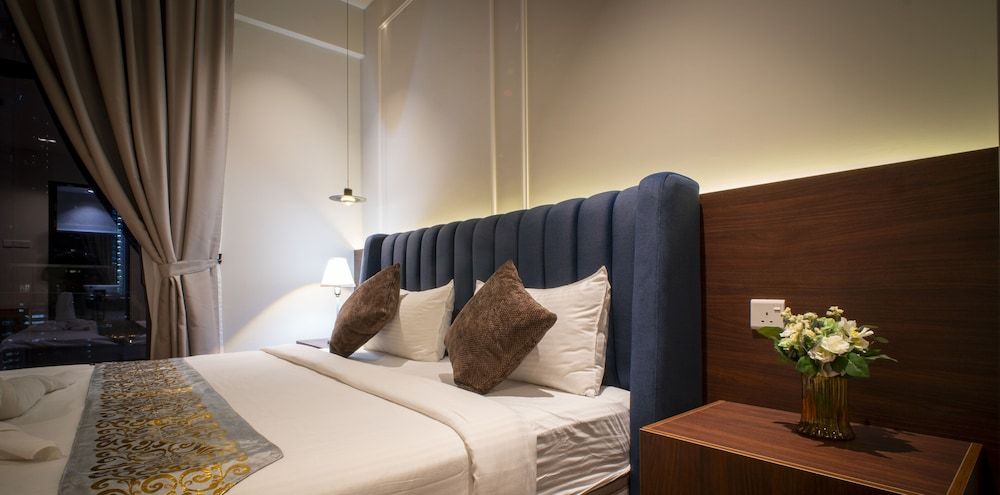 Luxury two bedroom apartment (Petronas Twin Towers View)