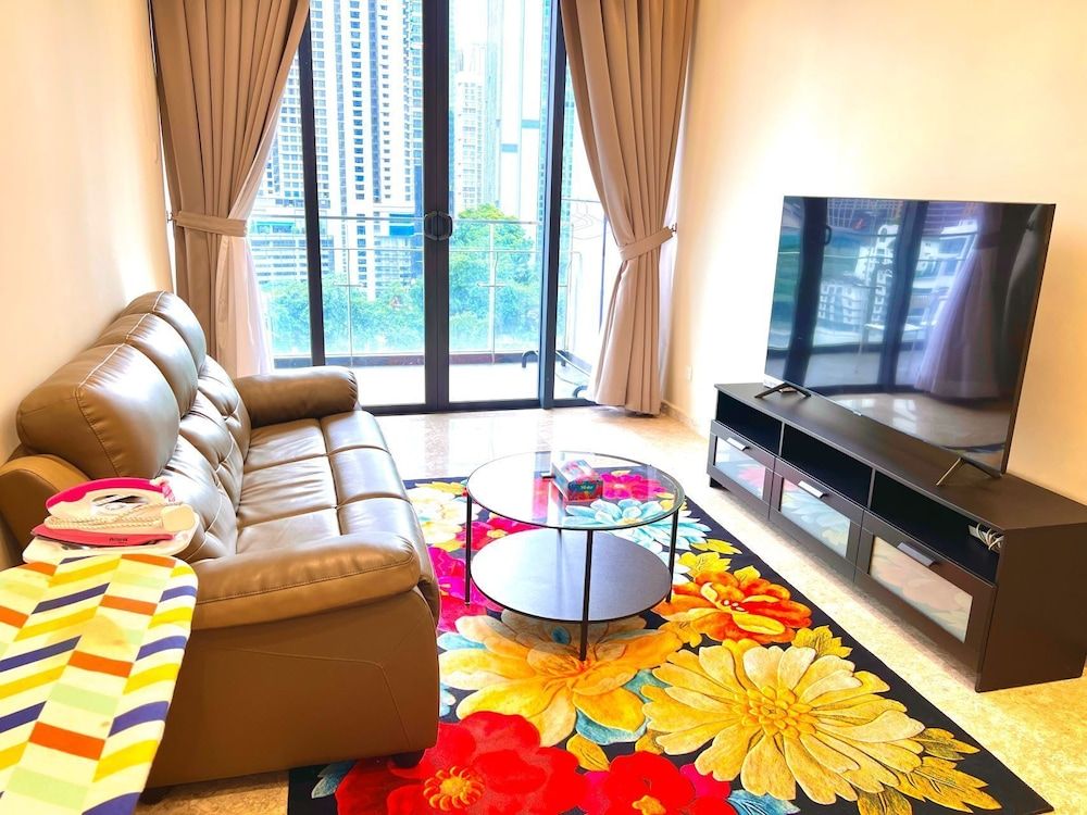 The Manor KLCC Luxury Asia Family Apartment, Balcony, City View 23