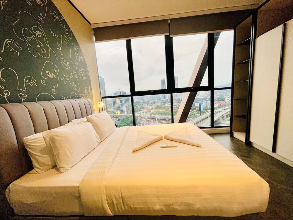 Scarletz KLCC By Arman Premium Apartment, 1 Bedroom, City View 3