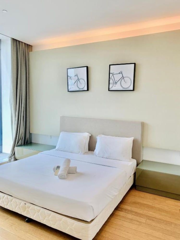 Three Bedroom with City view
