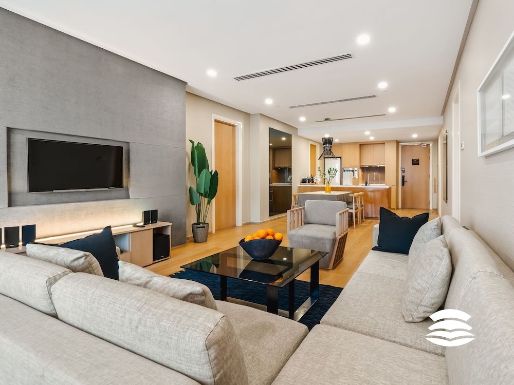 Apartment, 2 Bedrooms, Balcony, City View