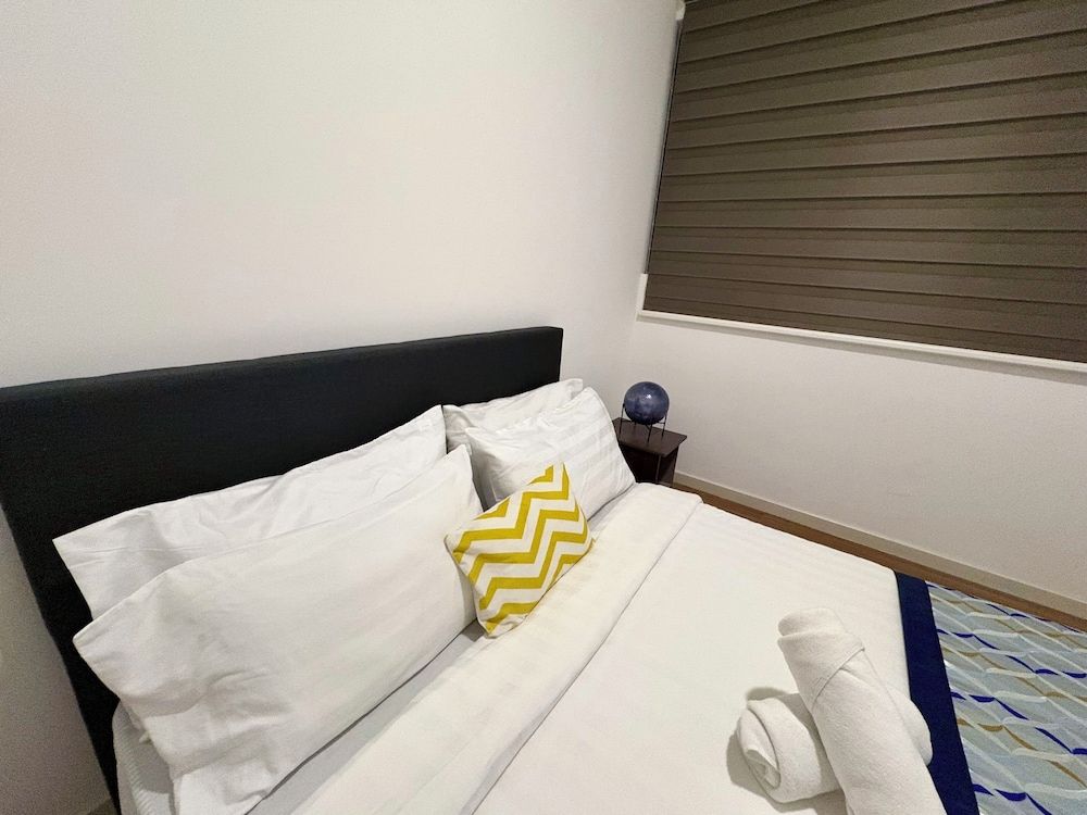 M Vertica KL City by Dynasty Apartment, City View 4