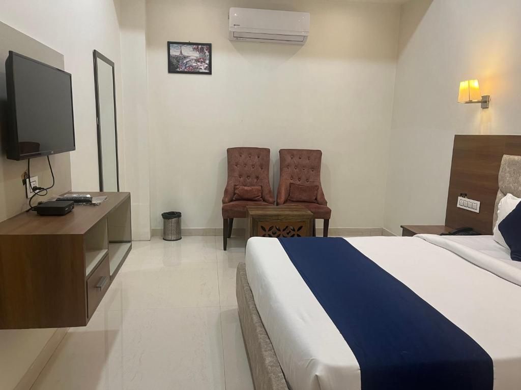 Hotel Athens Deluxe Room 4