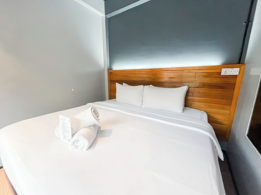 A Rock Resort Langkawi by Manhattan Group Room, 1 King Bed, Pool View 4