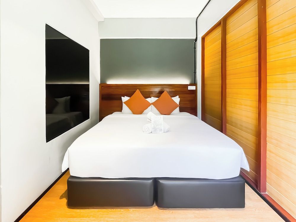 A Rock Resort Langkawi by Manhattan Group Basic Room, Pool View 4