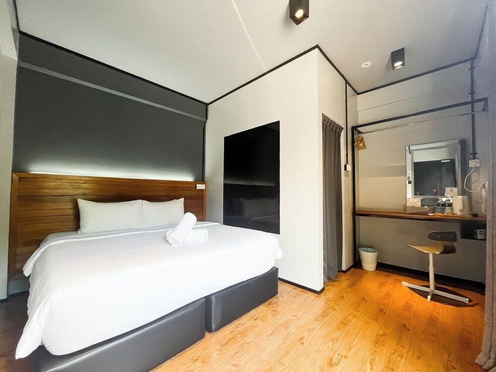 A Rock Resort Langkawi by Manhattan Group Room, 1 King Bed, Pool View 9