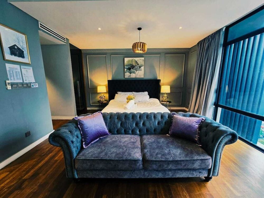 Comfort Apartment, City View