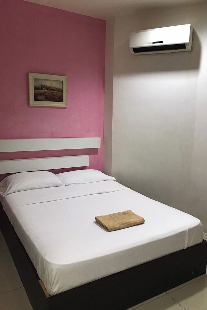 Standard Room, No Windows
