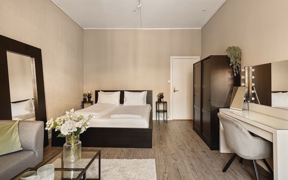 Deluxe Double Room, City View