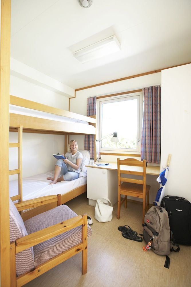 Economy Twin Room, Private Bathroom