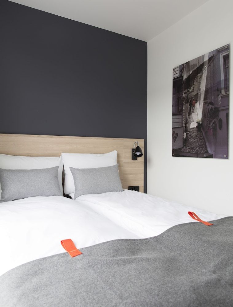 Double Room, 1 Double Bed (Small)