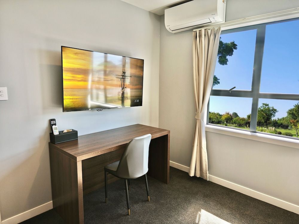 StarLand Stays Family Studio Suite 7