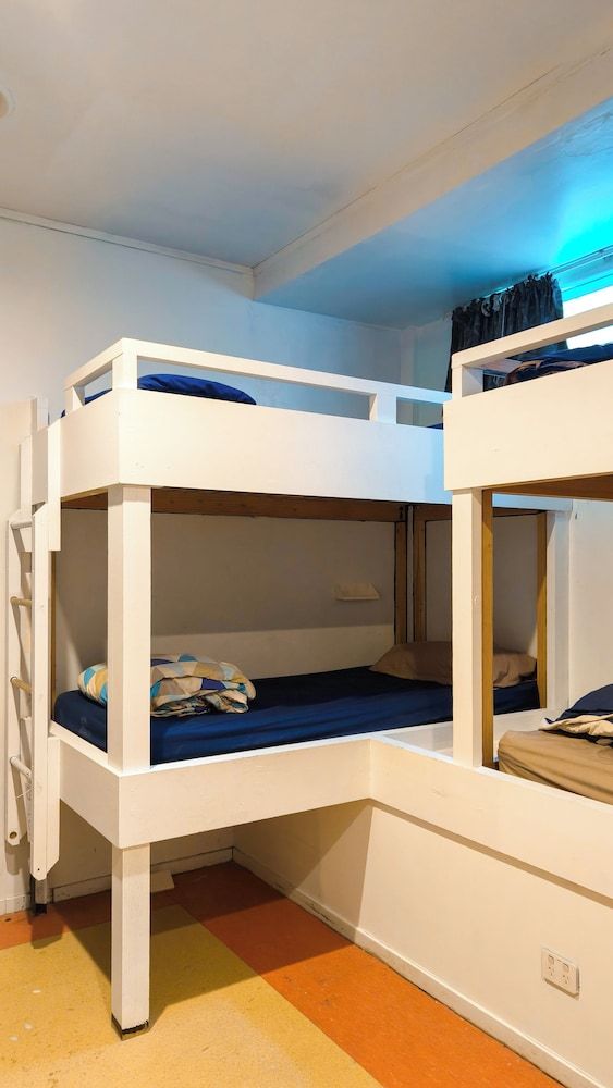 Shared Dormitory - 14 Beds