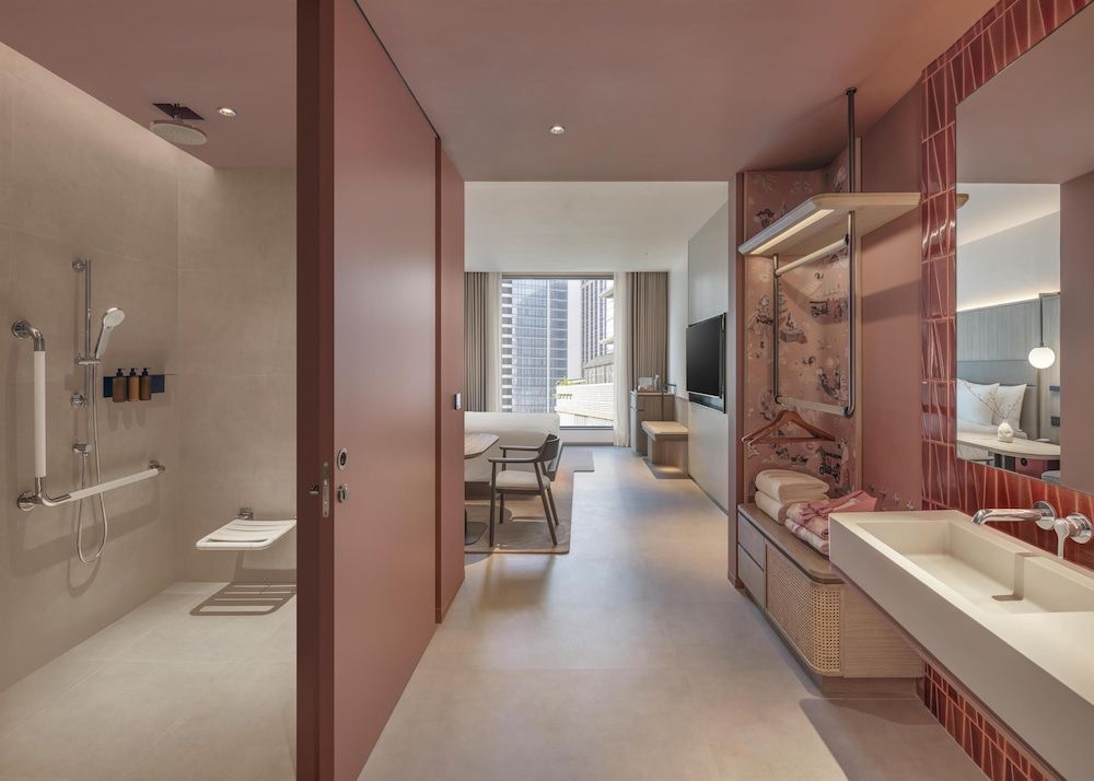King Accessible Room