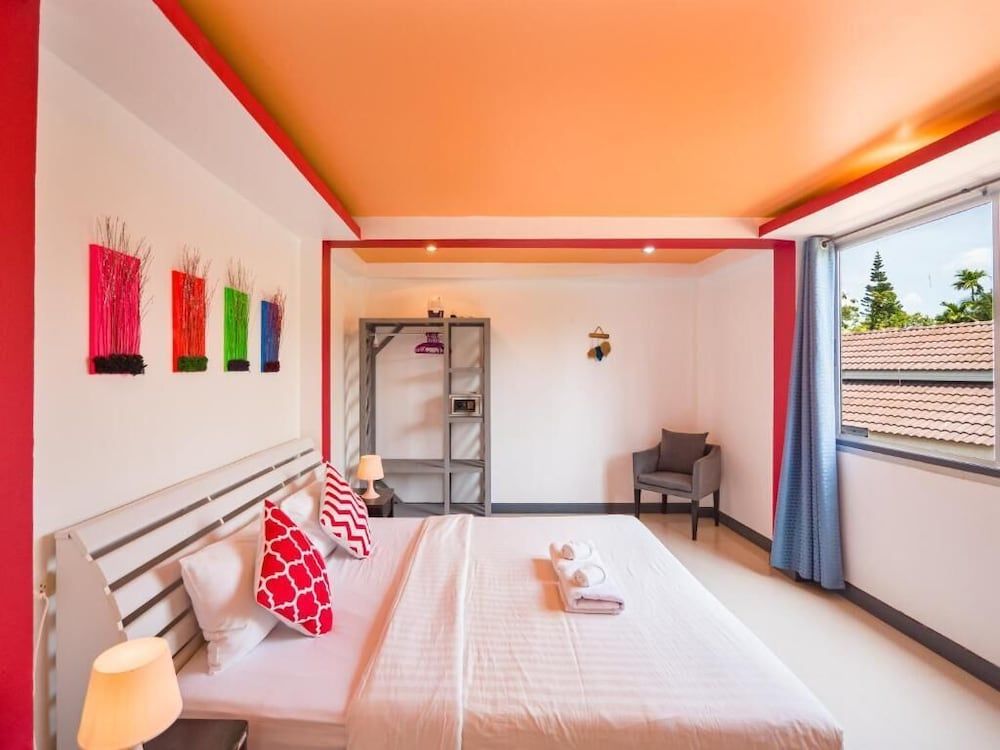 Deluxe Condo, King and Sofa Bed, Garden View