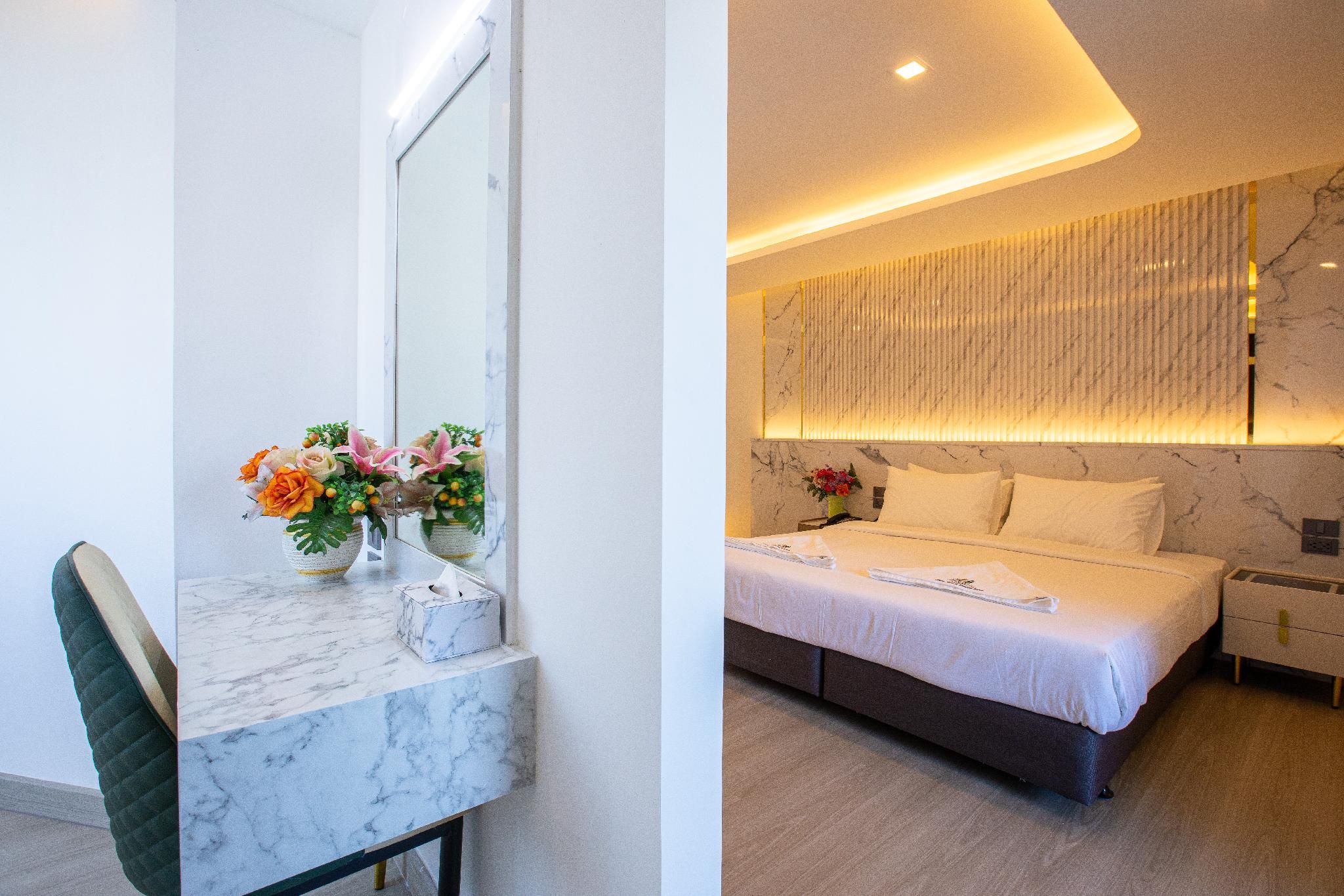 Bunk Bed and Single Bed Room for 3 People - No Pets Allowed, No Parking