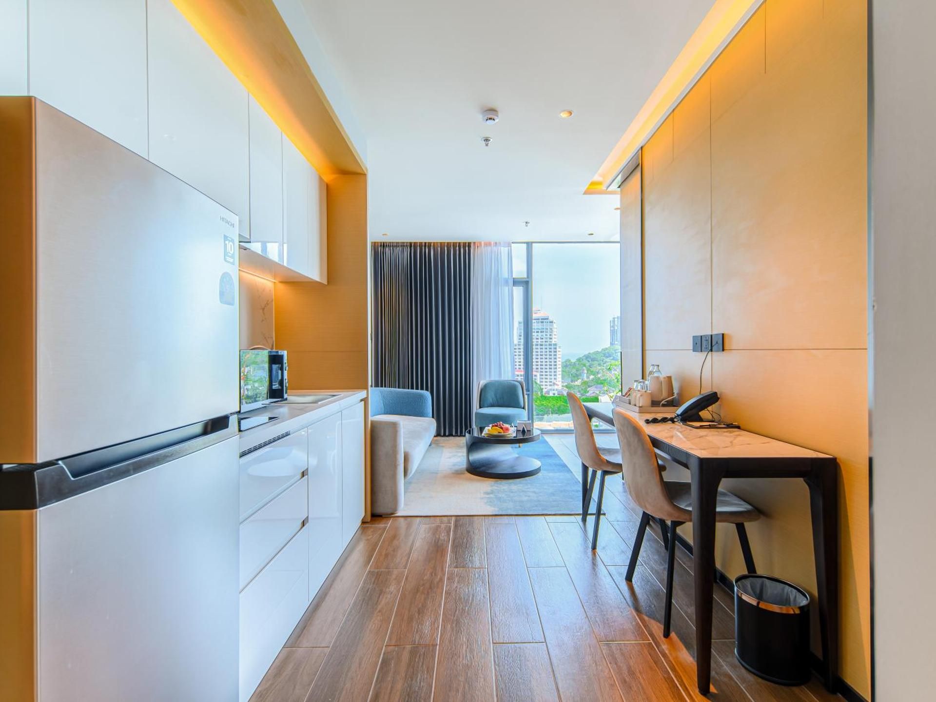 One Bedroom Premier Suite