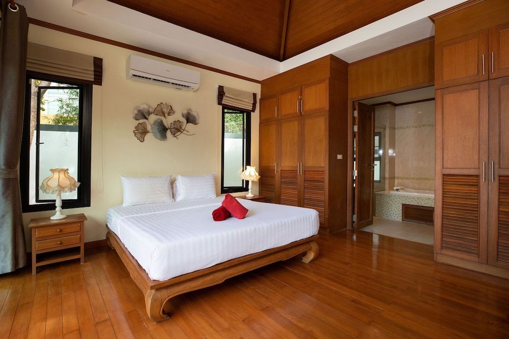 Family Villa, 3 Bedrooms, Pool View
