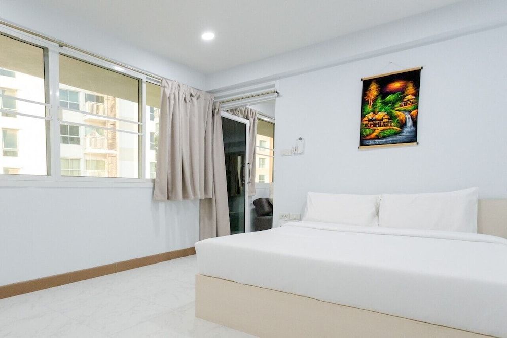 Premium Room, 1 Bedroom, Private Bathroom, Courtyard View