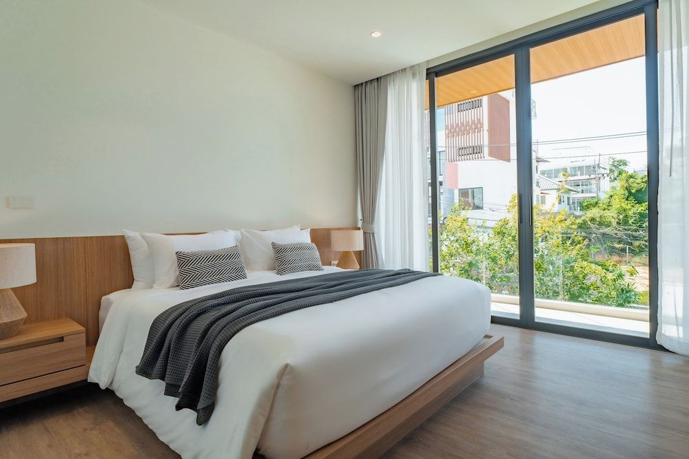 Modern Tropical Pool Villa - Saiyuan Villa, 3 Bedrooms, Garden View 7