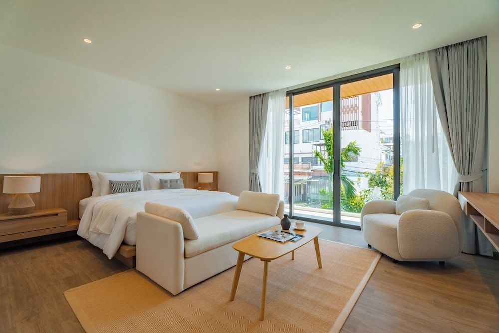 Modern Tropical Pool Villa - Saiyuan Villa, 3 Bedrooms, Garden View