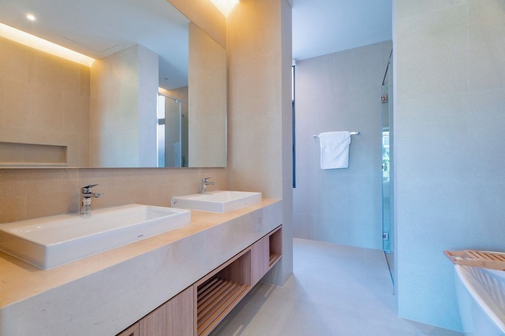 Modern Tropical Pool Villa - Saiyuan Villa, 3 Bedrooms, Garden View 15