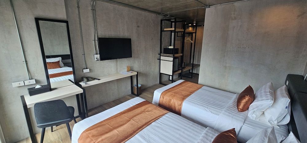 Deluxe Twin Room