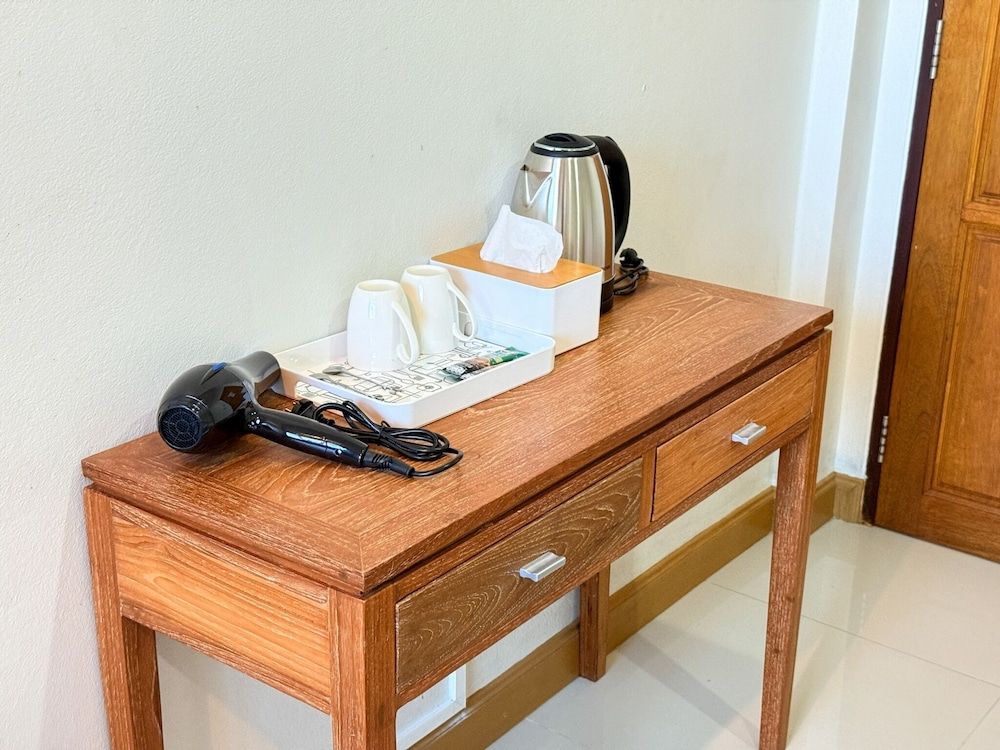 Sea Inn Hua Hin Basic Double Room 10